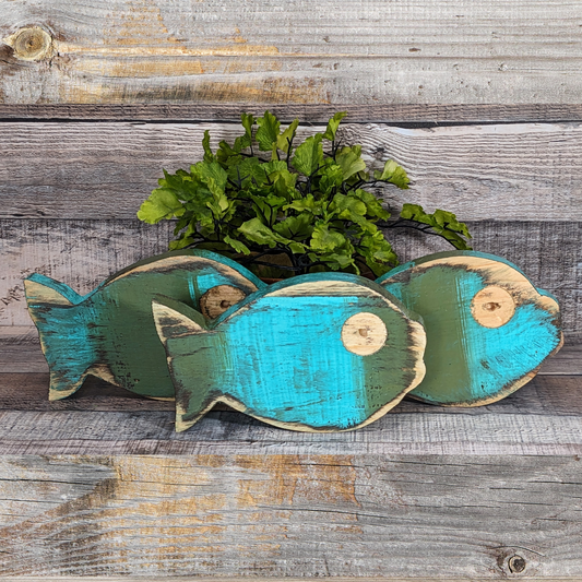 Coastal Home Staging Big Eyed Rustic Minnow Beach House Style Wooden Fish Decor Whimsical Table Accent Inexpensive Gift Idea Merry Minnow