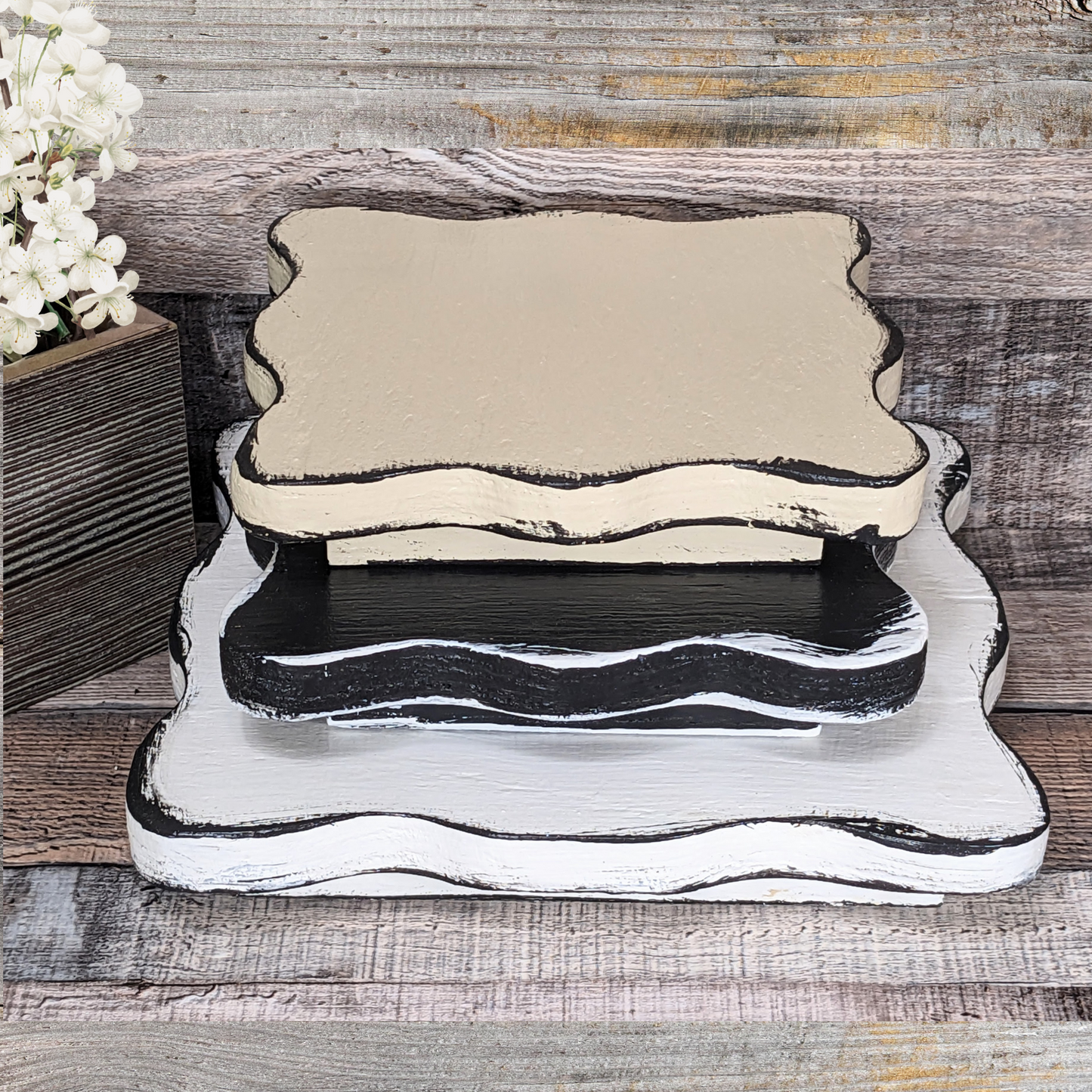 Ruffled Edge French Country Style Centerpiece Base Neutral Wedding Table Accent White & Black Decor Elegant Modern Farmhouse Display Riser