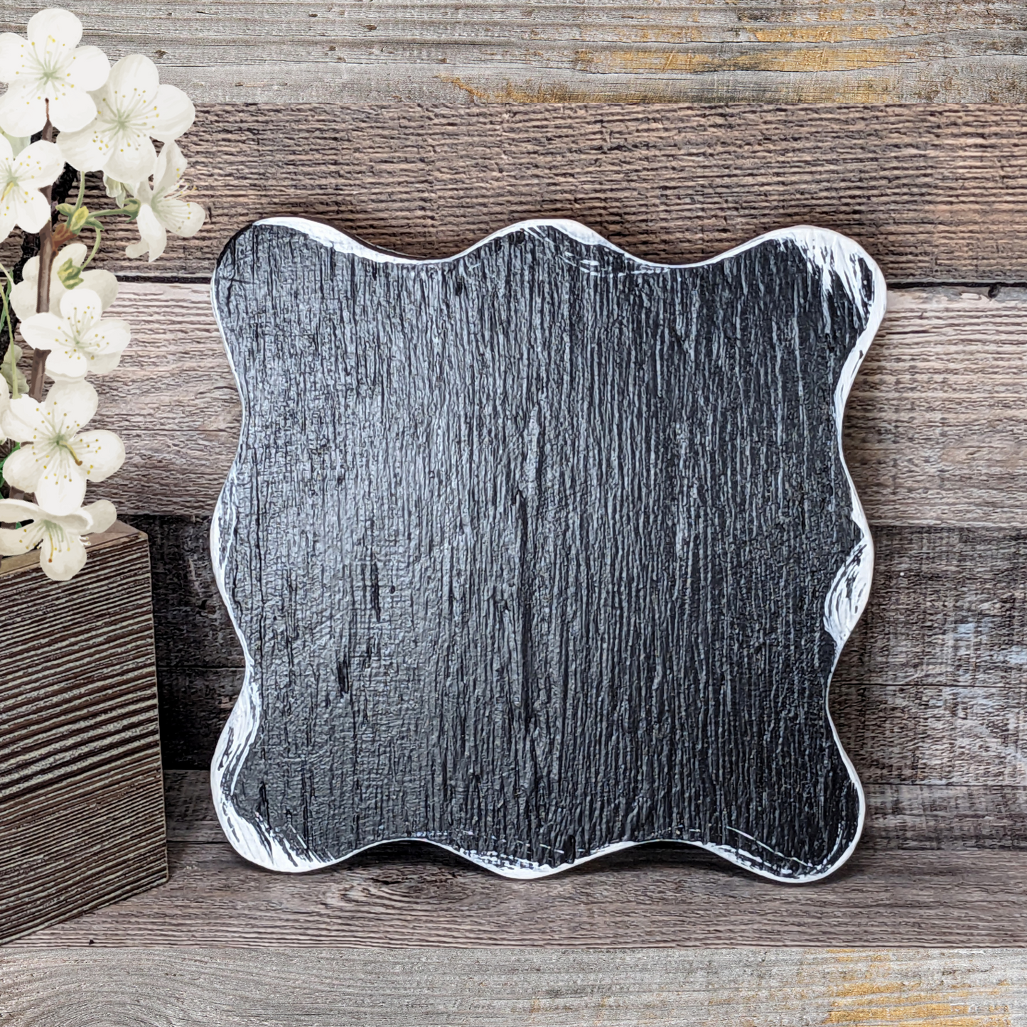 Ruffled Edge French Country Style Centerpiece Base Neutral Wedding Table Accent White & Black Decor Elegant Modern Farmhouse Display Riser