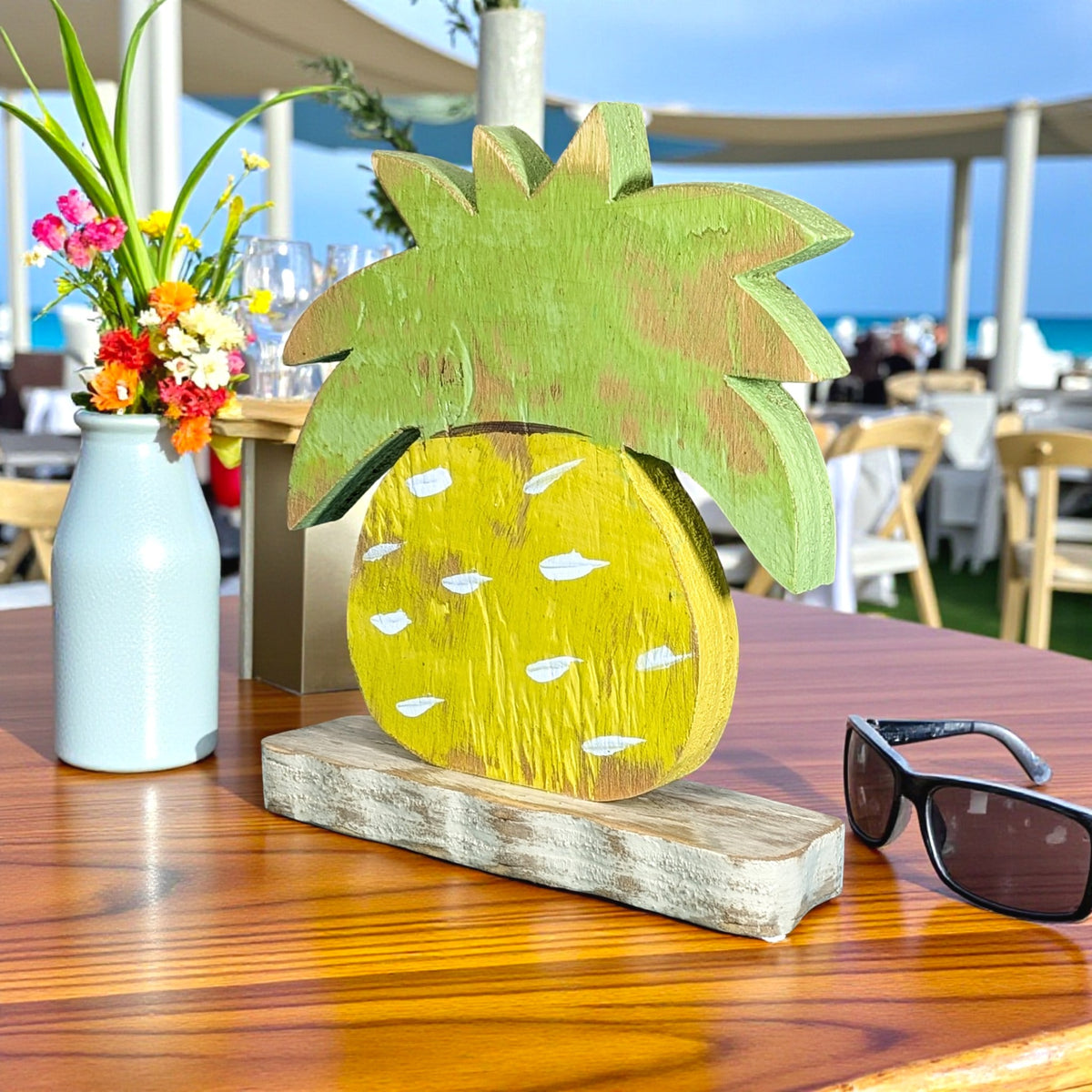 Pineapple Table Accent