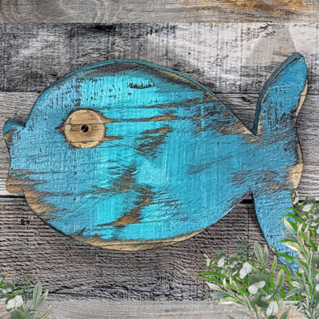 Bubble Fish Weathered Style Wall Decor Beach Lover Gift Idea For Ocean Themed Nursery Tiki Bar Wall Hanging Rustic Coastal Farmhouse Art