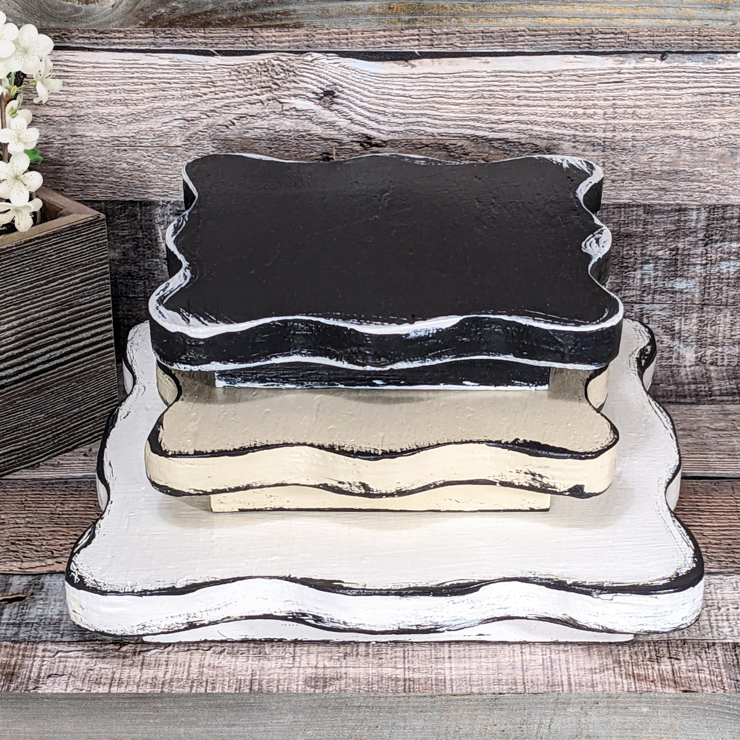 Ruffled Edge French Country Style Centerpiece Base Neutral Wedding Table Accent White & Black Decor Elegant Modern Farmhouse Display Riser