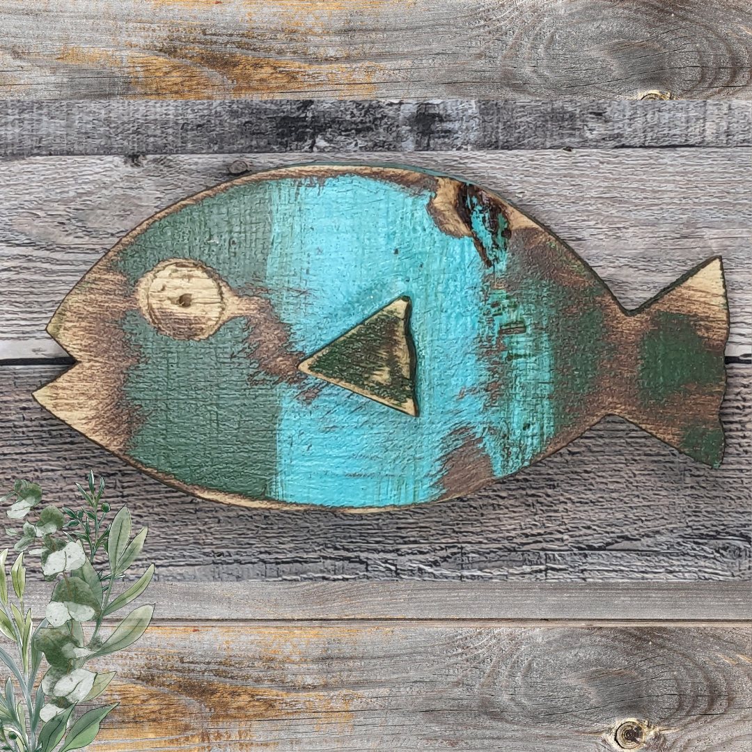 Retro Green and Turquoise Fish Wall Hanging Mid Century Beach Lover Fish Art Ocean Themed Nursery Wall Decor Coastal Farmhouse Home Accent Gift idea