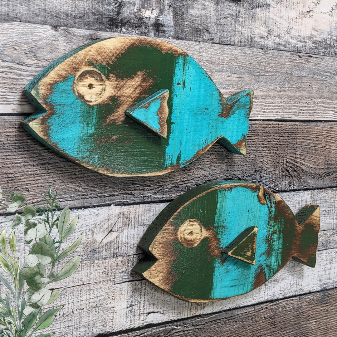 Retro Green and Turquoise Fish Wall Hanging Mid Century Beach Lover Fish Art Ocean Themed Nursery Wall Decor Coastal Farmhouse Home Accent Gift idea