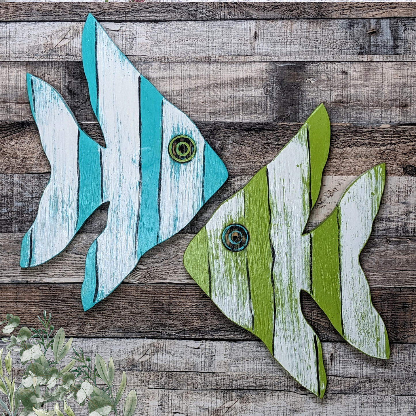 Wooden Angelfish Wall Hanging Ocean Inspired Home Decor Coastal Art for Beach House Fish Decor Gift Idea Whimsical Nautical Nursery