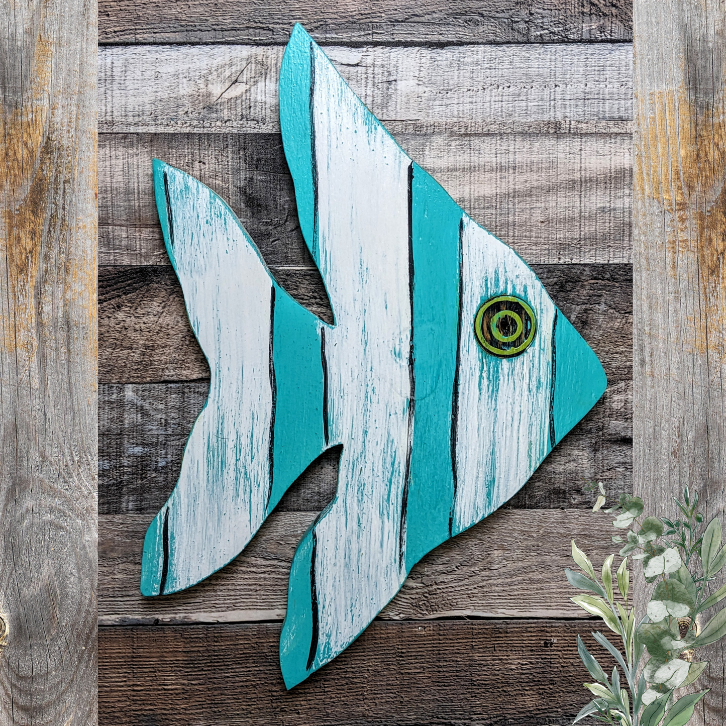 Wooden Angelfish Wall Hanging Ocean Inspired Home Decor Coastal Art for Beach House Fish Decor Gift Idea Whimsical Nautical Nursery