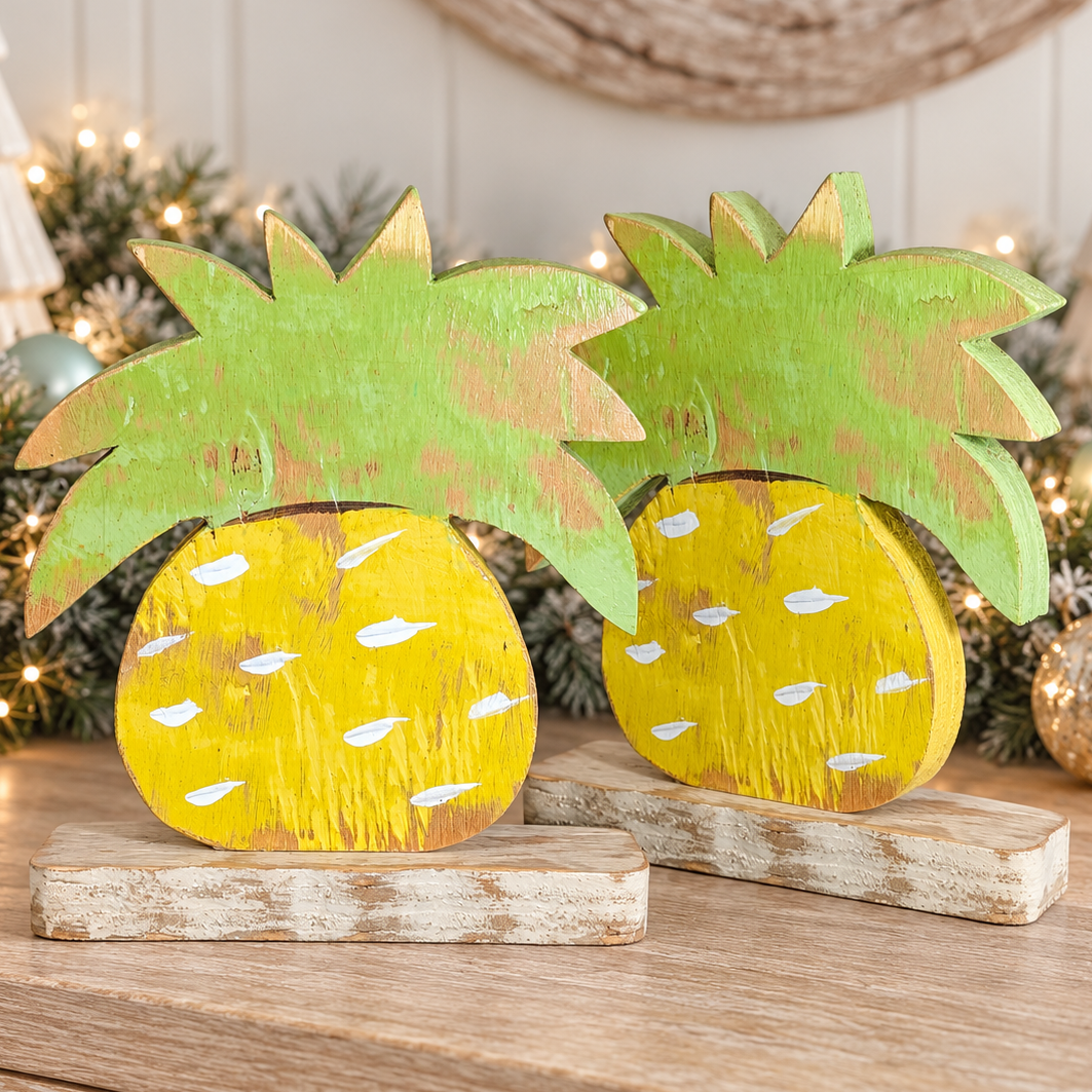 Pineapple Table Accent